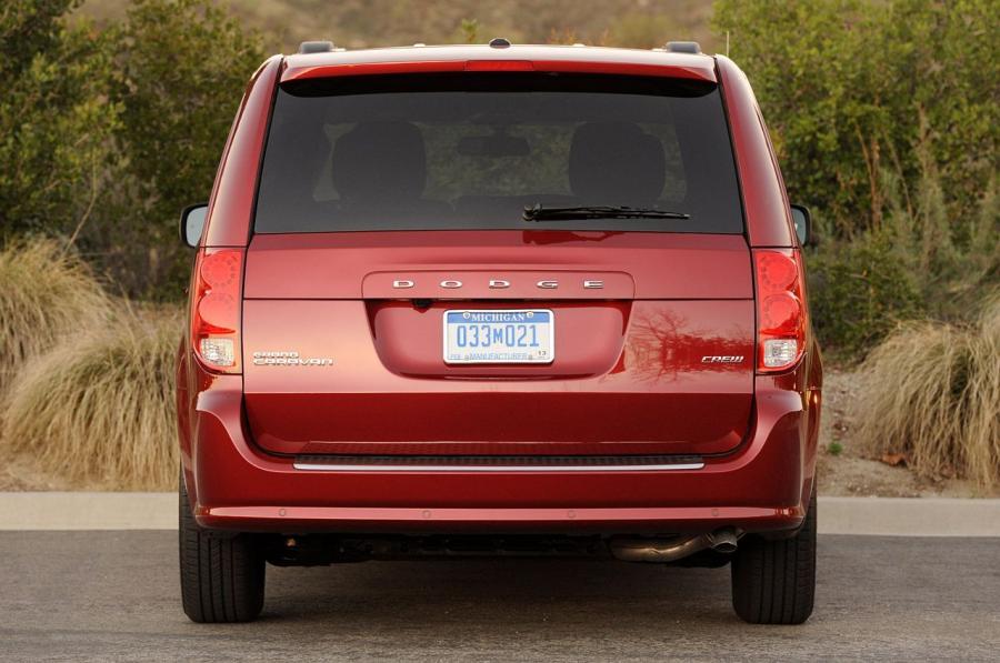  Dodge Grand Caravan 2011 года  (фото 4 из 83)